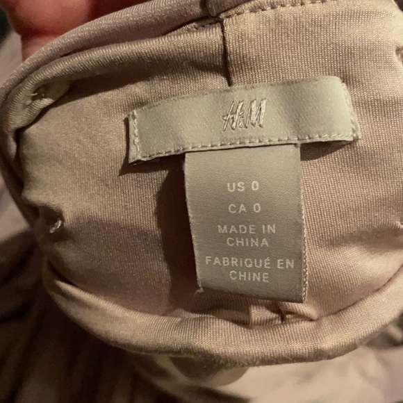 H&M Long V-Neck Dress Lavender Grey Size 0 - Picture 5 of 5